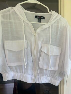 Iky & Me White Hooded Zip Crop Jacket